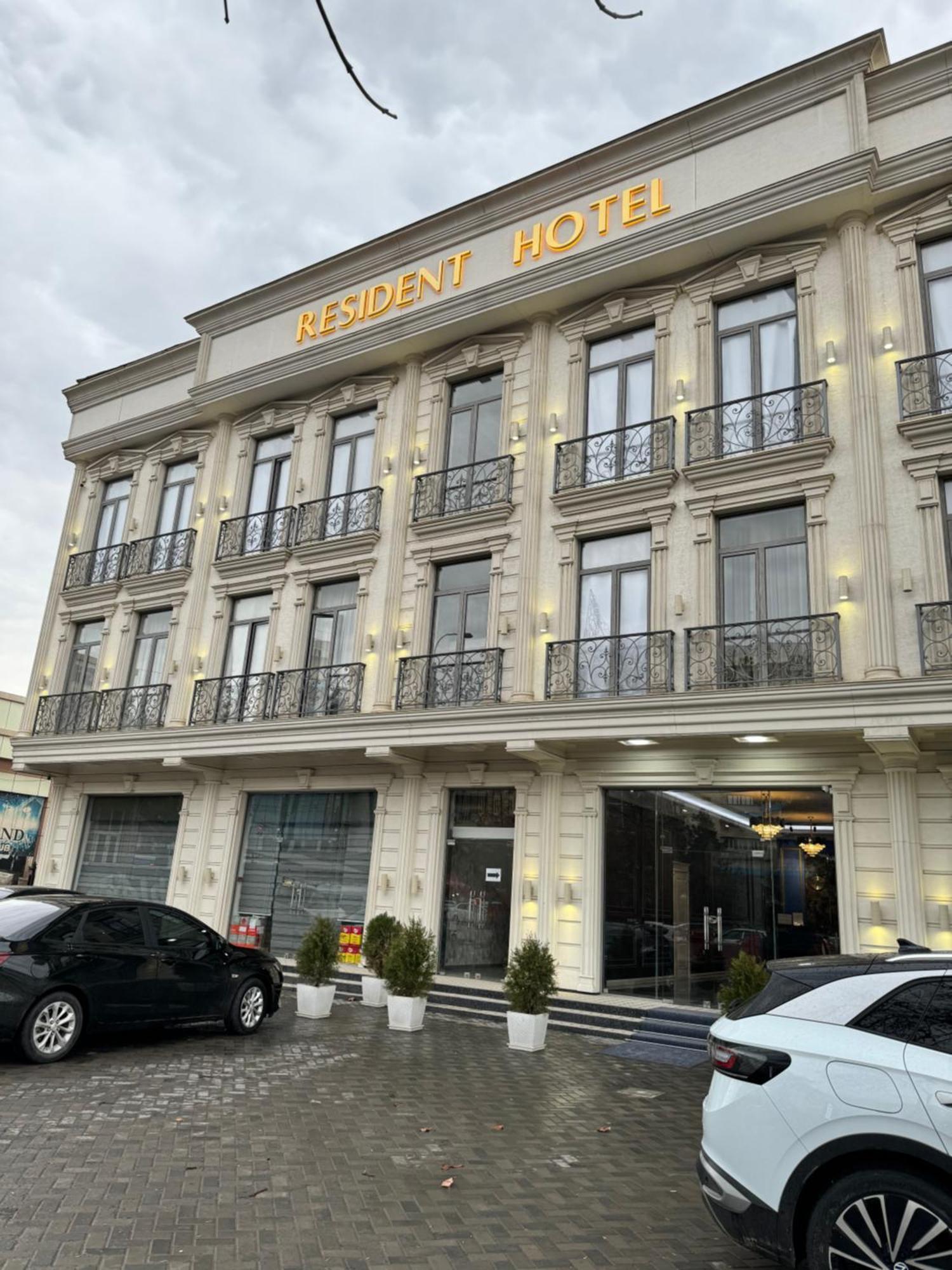Resident Hotel Tashkent Bagian luar foto