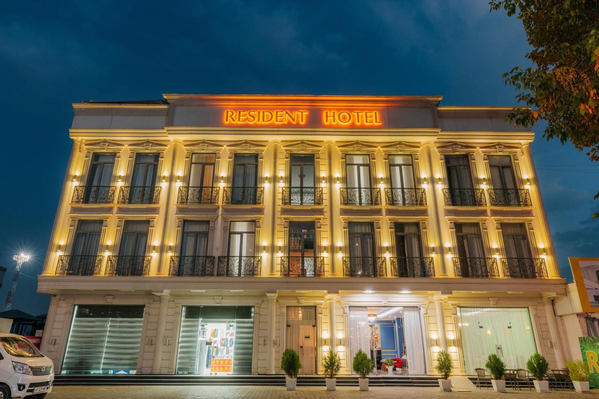 Resident Hotel Tashkent Bagian luar foto